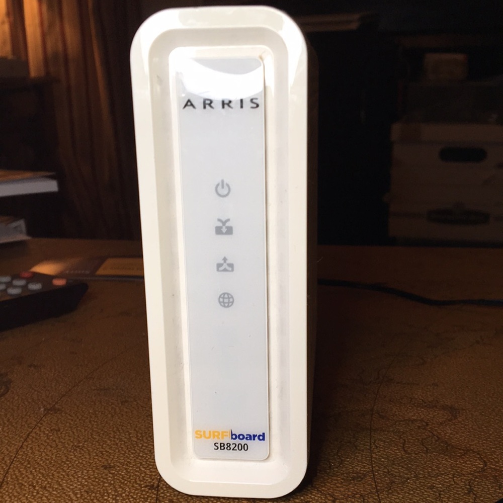 Arris Surfboard SB8200 Modem D3.1